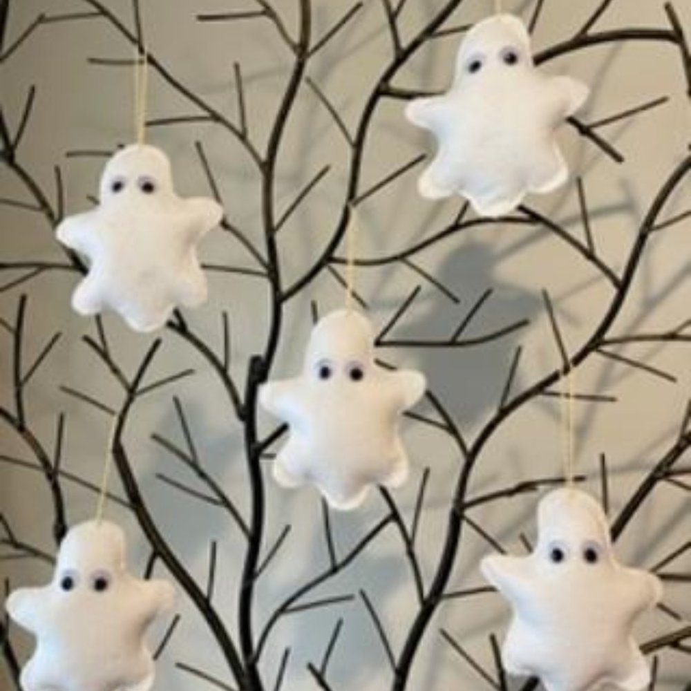 New Ghost Ornaments. Set of 5. Hand Crafted. - Picture 1 of 2